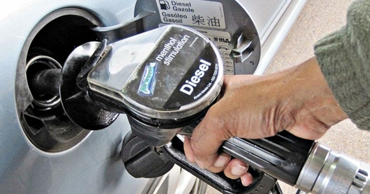 US diesel prices hit record high again