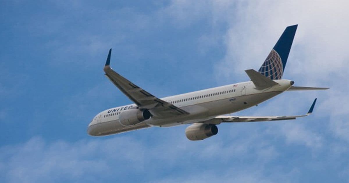 United Airlines flights stop over pilot of Iranian descent