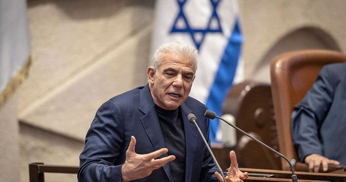 لابيد يطالب بتعاون واسع لإبعاد نتنياهو