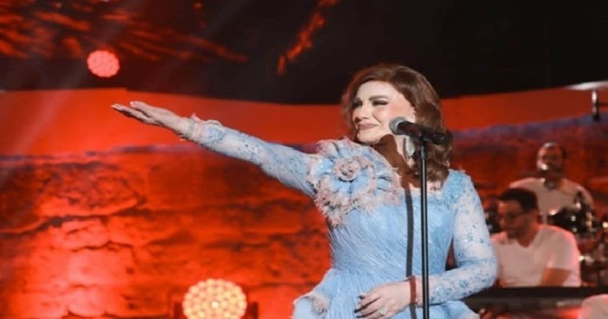 مهرجان قرطاج وتذكير ميادة الحناوي بوردة الجزائر