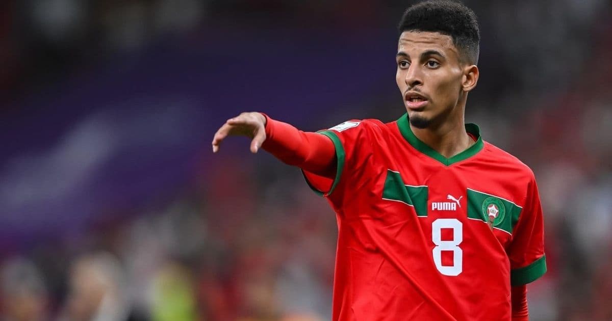 Barcelona eye Moroccan player after De Jong injury