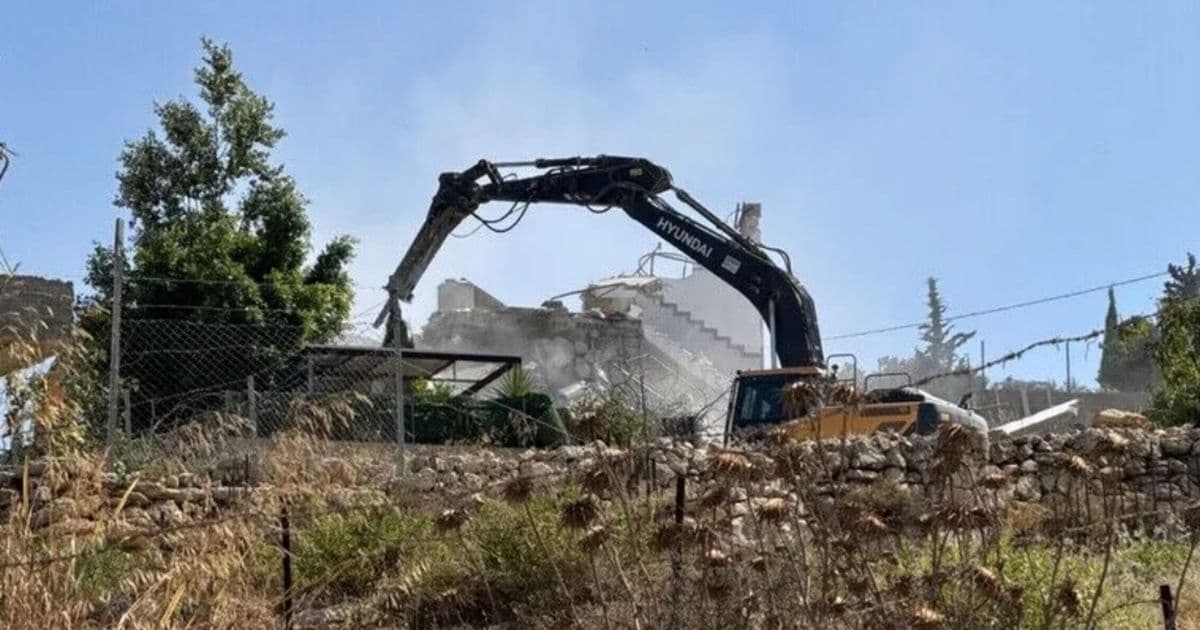 Occupation destroys UNRWA building in northern Jerusalem Ben Gvir welcomes