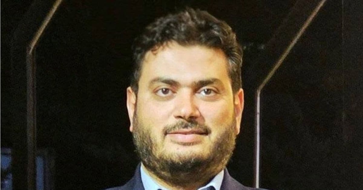 عائلة محمود فتحي تؤكد تسليمه إلى مصر