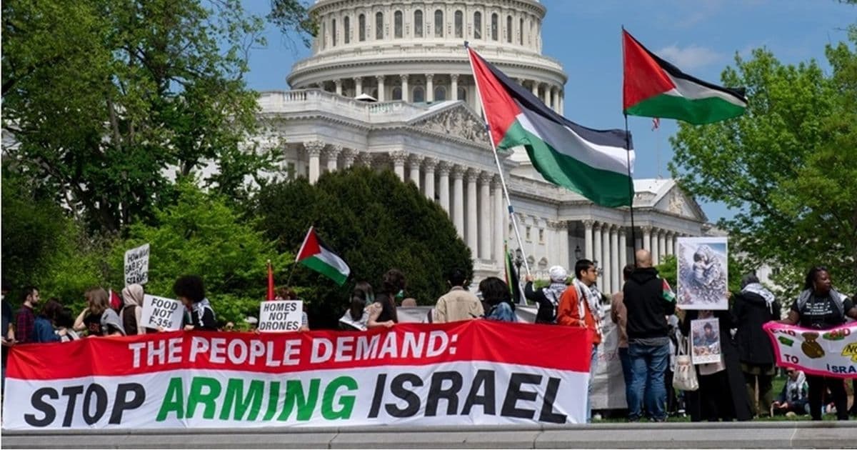 معظم الناخبين الديمقراطيين يعارضون التسليح الأمريكي لإسرائيل