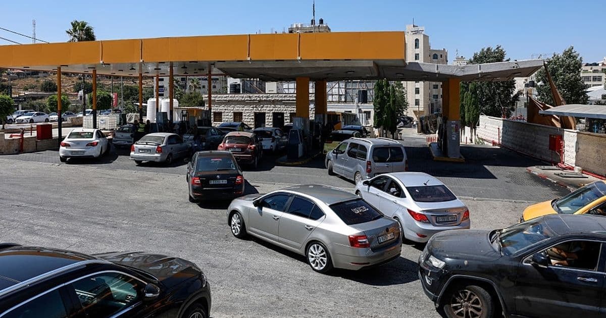 West Bank fuel queues worsen reveals report