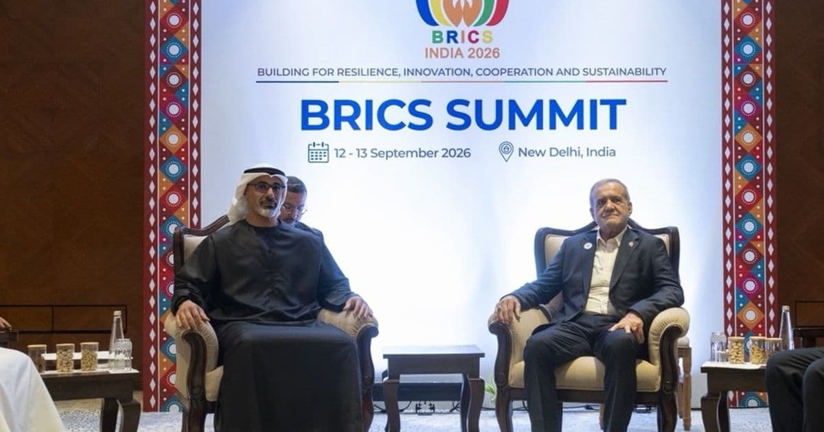 إيران وممثل بن زايد يلتقيان في نيودلهي