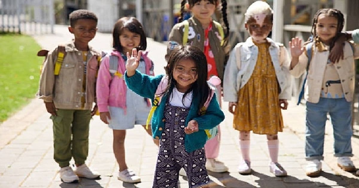 الغرب يغيّر مناهجه.. فماذا نعلم أبنائنا