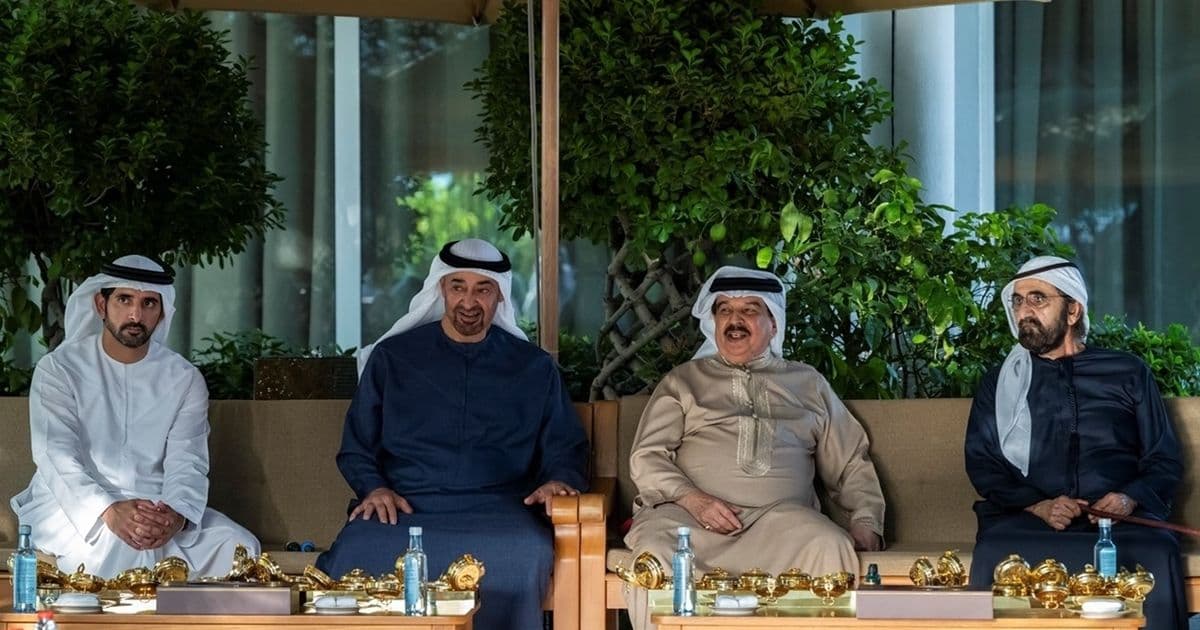 UAE President greets Bahrain King