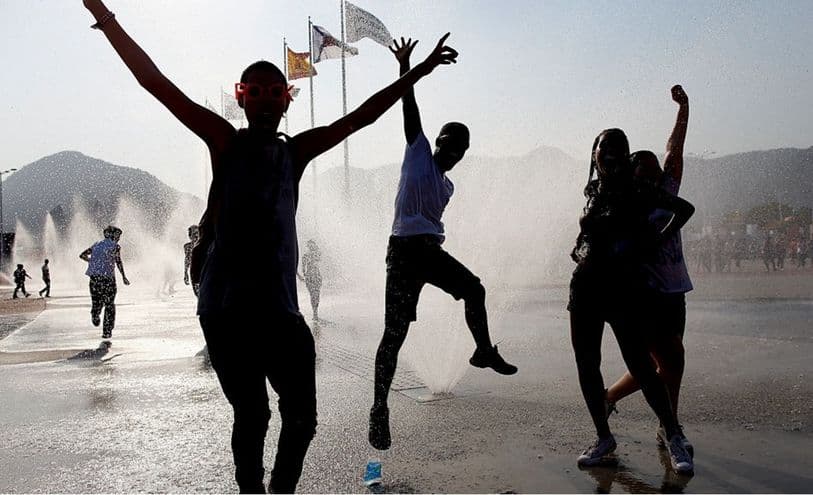 قلة رضى الشباب في الدول الثرية
