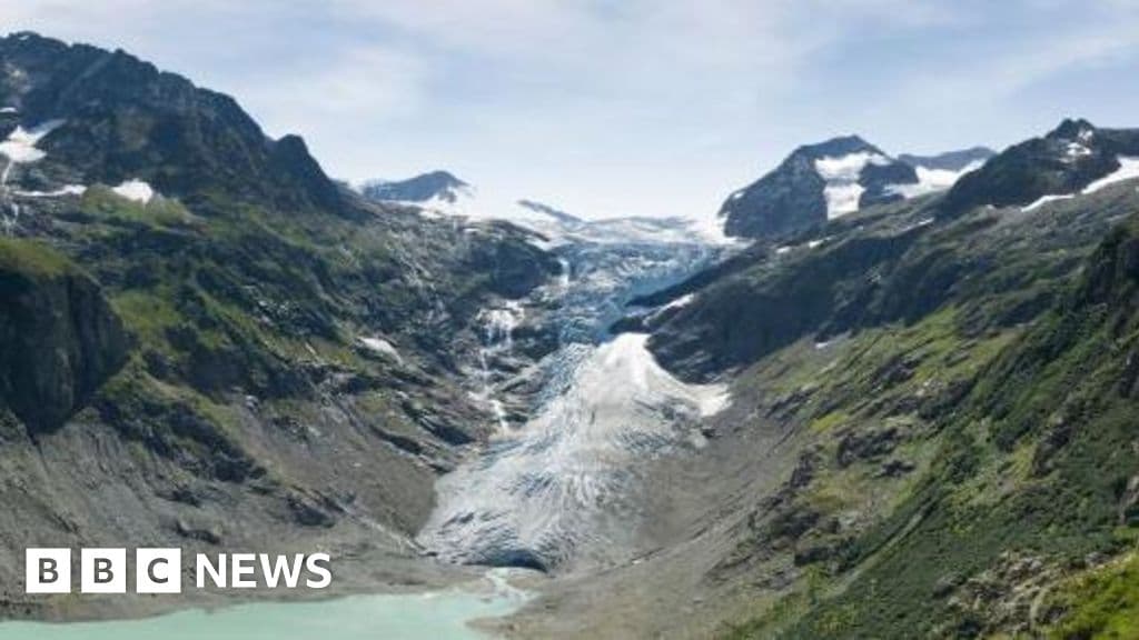 Swiss glacier reveals two mountaineer bodies