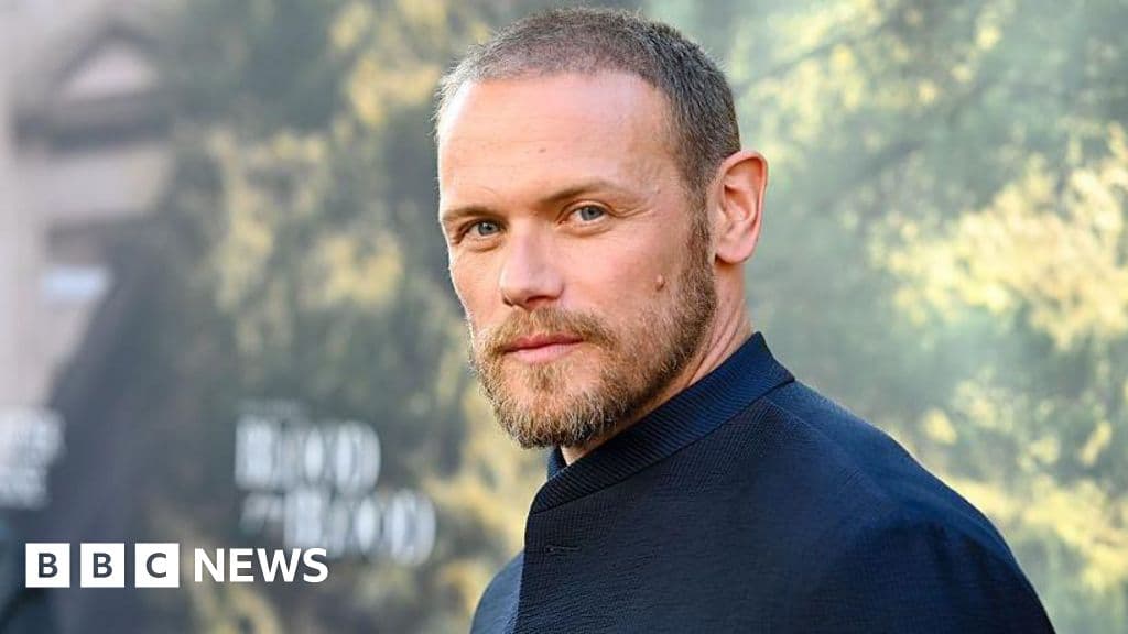 سام هيجون يلمح ضرورية المشاهد العارية في Outlander