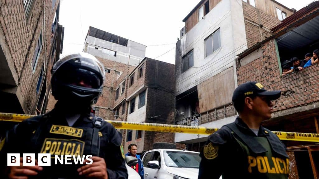 ليما: حريق يودي بحياة 10 من نفس العائلة