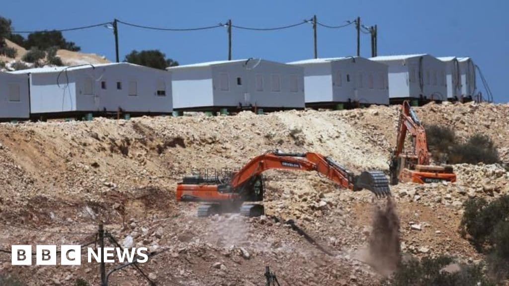 UK to restrict trade with West Bank settlements