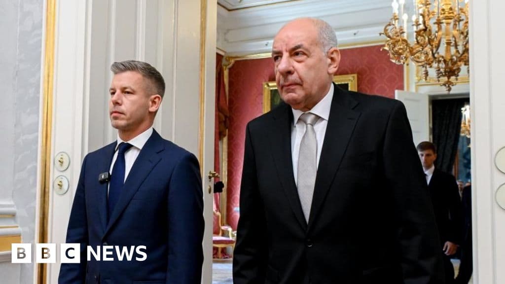 Hungary president agrees to step down