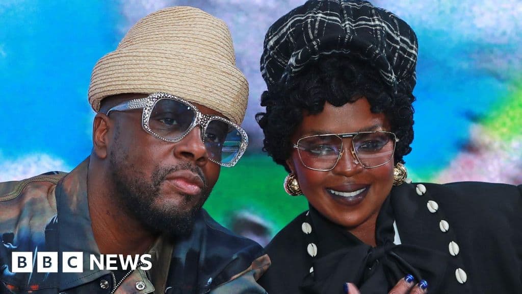 لورين هيل ووايكلف جين يجتمعان بعد 30 عامًا وسط ترقب ألبوم فرقة Fugees