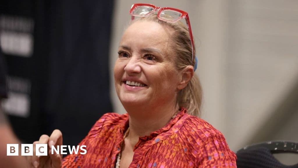 Lucy Davis Appreciates Support Post-Cancer Diagnosis