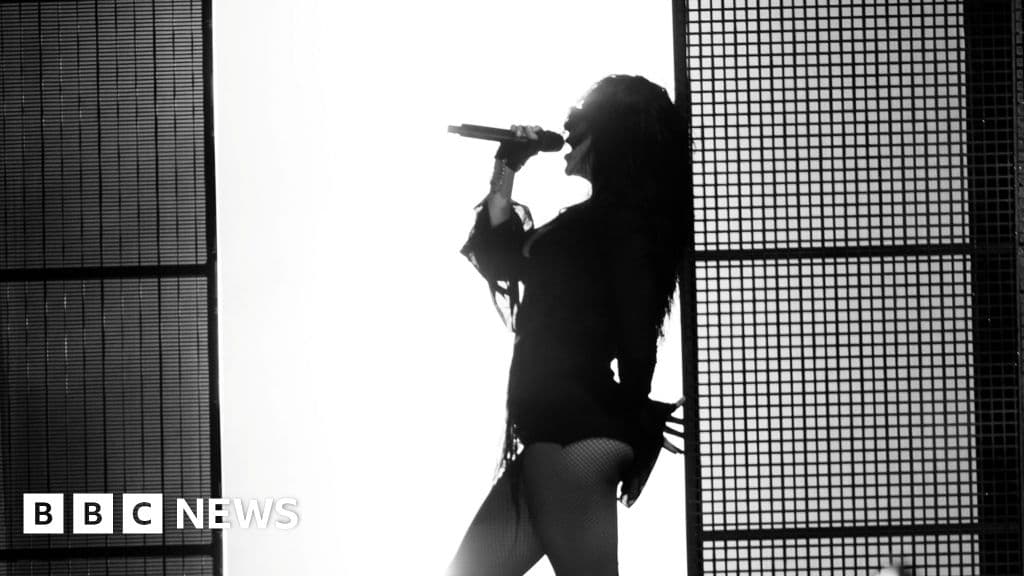 Charli XCX energizes Reading Festival set