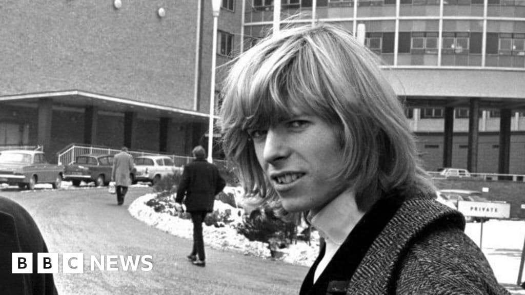 Previously Unreleased 1960s Bowie Songs