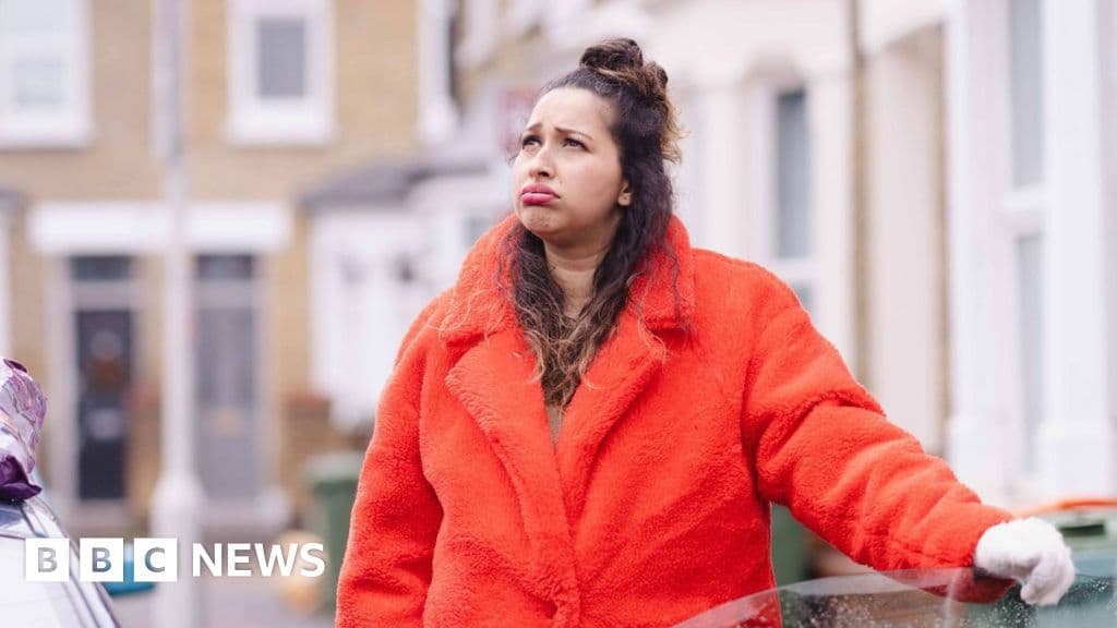 Billericay actor tackles pregnancy stereotypes