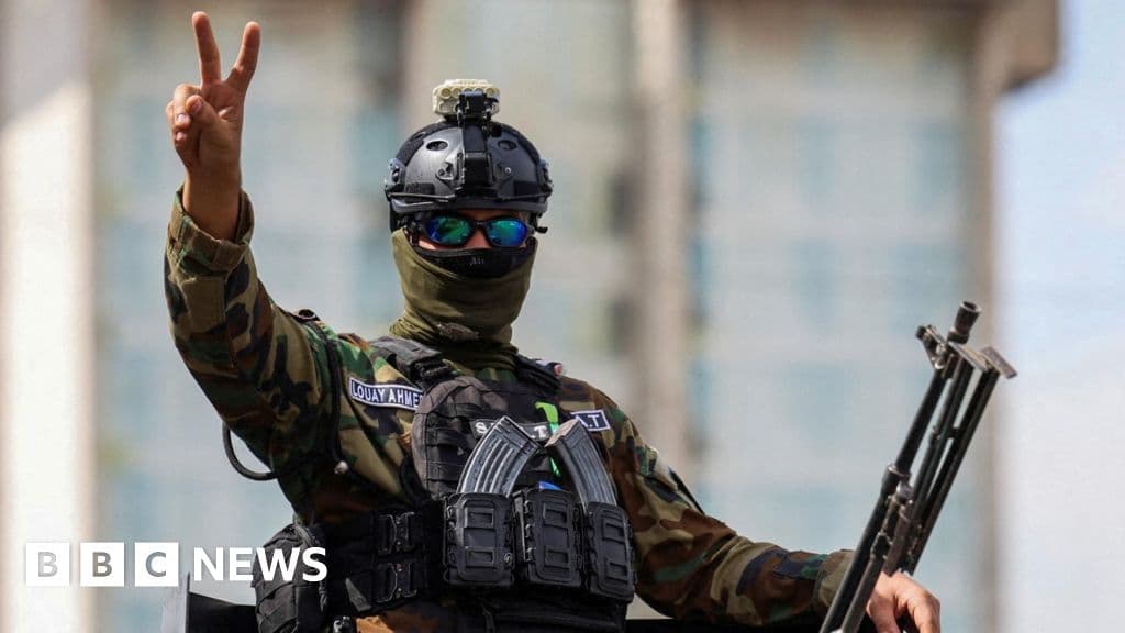 UK and US withdraw troops from Iraq