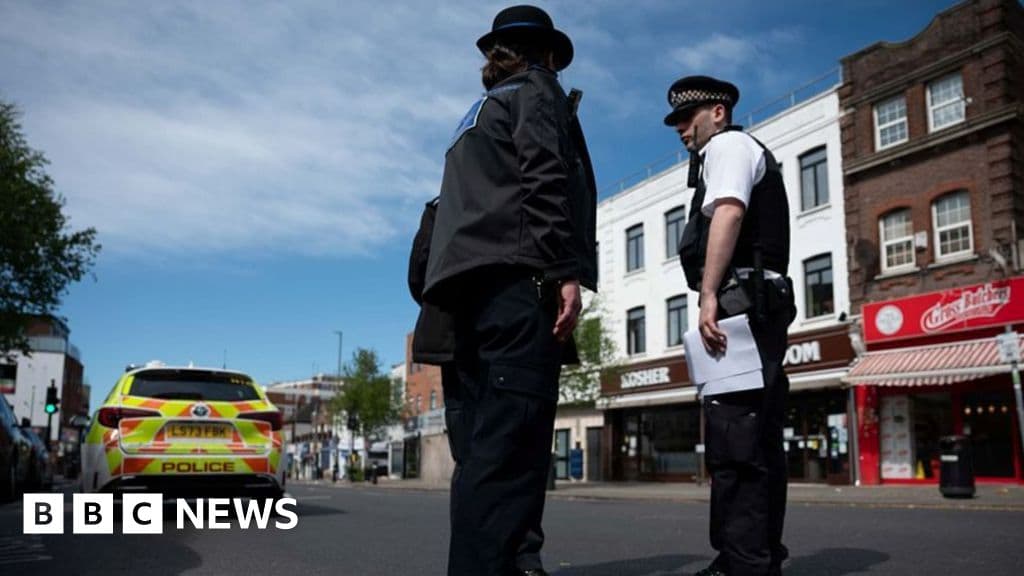 Miliband denies rise in British Jewish risk