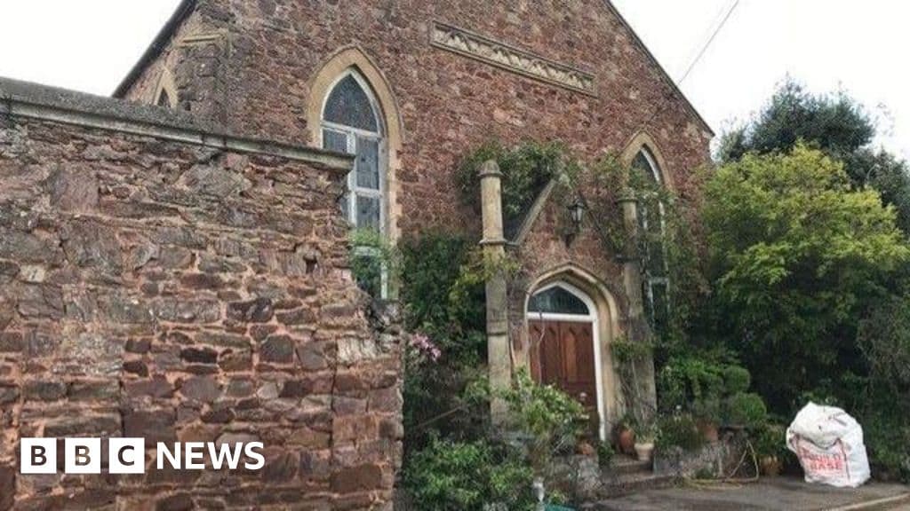 Victorian sex cult with no exit
