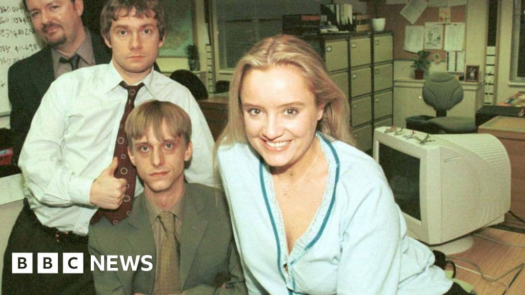 Lucy Davis reveals incurable cancer