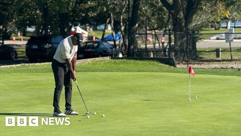 آراء لاعبي الجولف في خطط ترامب لتعديل مسار جزيرة القمامة
