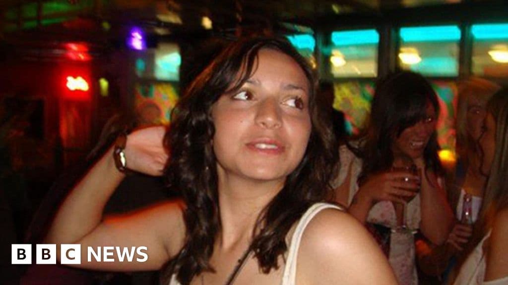 Meredith Kercher's sister criticizes Knox show