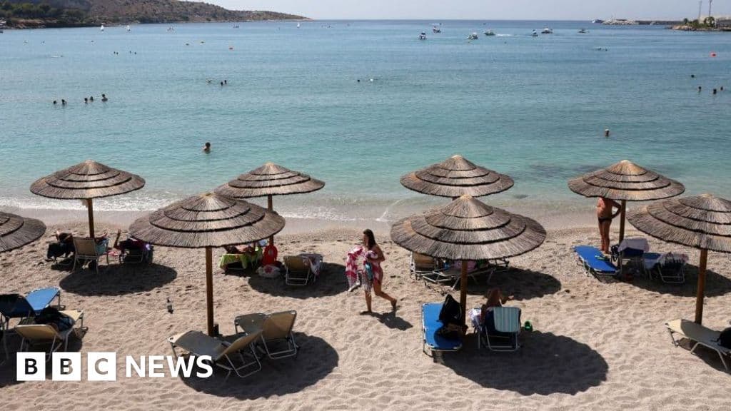 Vouliagmeni beach fight causes 82-year-old’s death