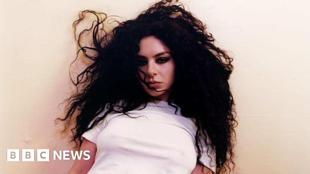 National Portrait Gallery acquires Charli XCX photo