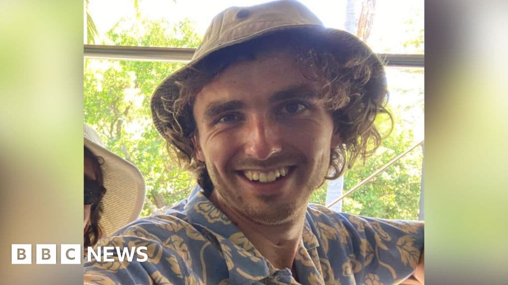 UK protests detention of British activist