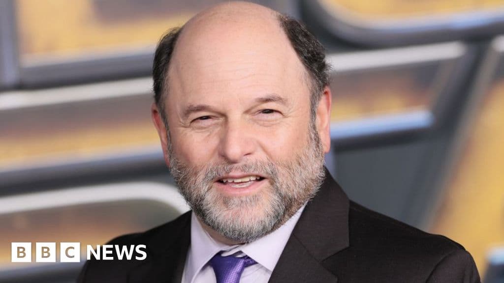 Jason Alexander apologizes to Courtney Stodden