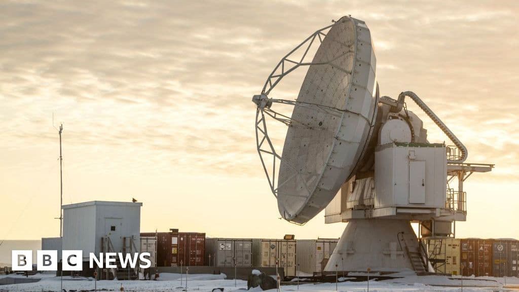 US Air Force sec confirms space weapon deployment