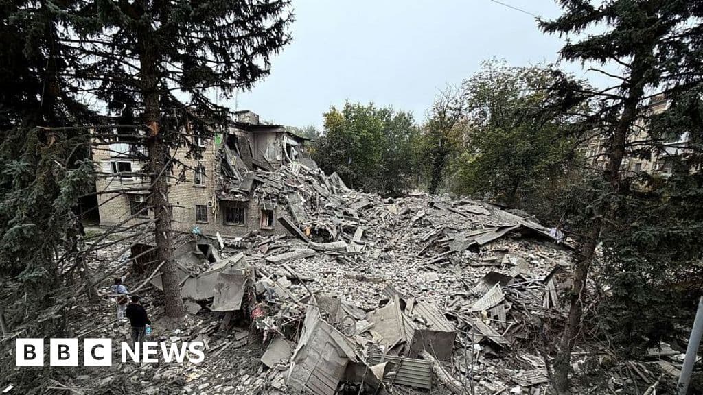 Russia fires glide bomb at Zaporizhzhia kills 15