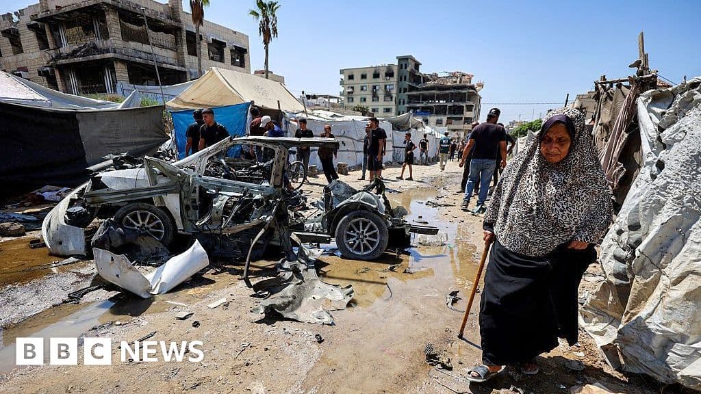Israeli strike kills three in Gaza