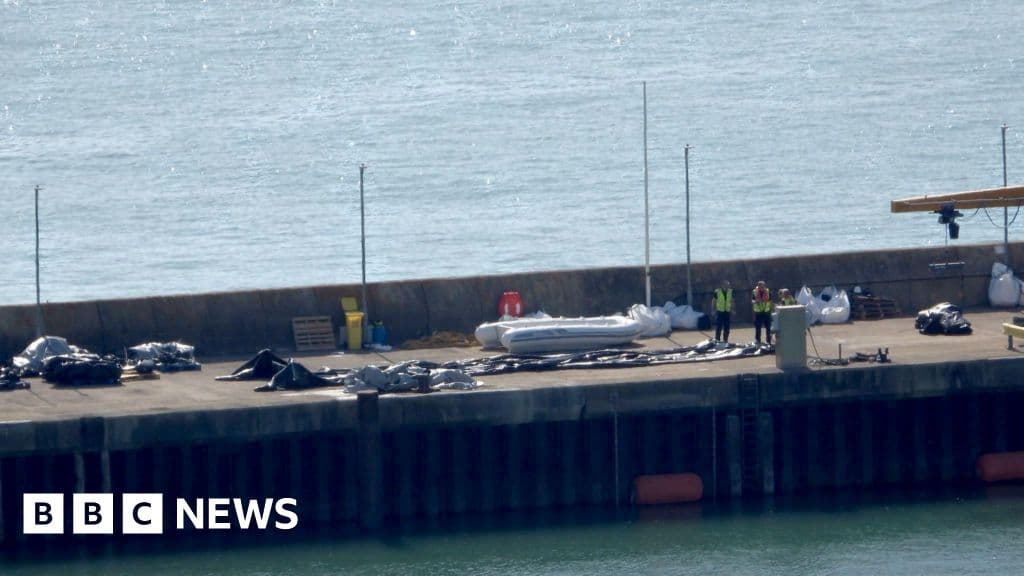 230 migrants Cross English Channel