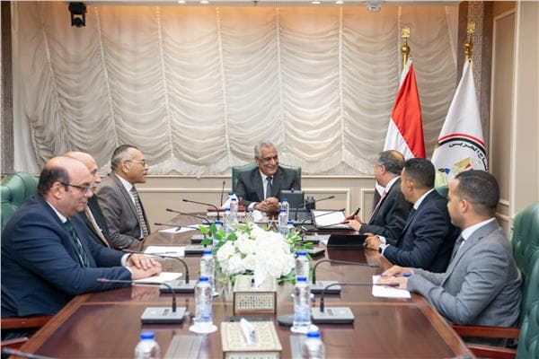 Ministry discusses local production tech with Thales