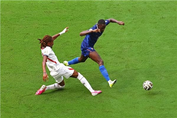 England wins bronze after six-goal match