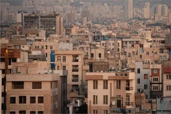الهند توصي رعاياها بمغادرة إيران مؤقتا