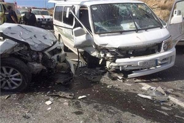 Ten hurt in Saharaawi Lake crash
