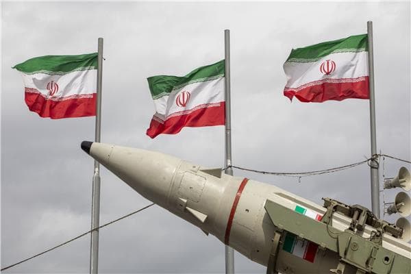 Iranian Guard Targets Kuwait Military Warehouse