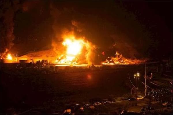 انفجارات متعددة تُزعزع جاسك جنوب إيران