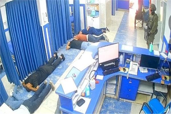 اقتحام مستشفى نابلس واعتقال شقيقين