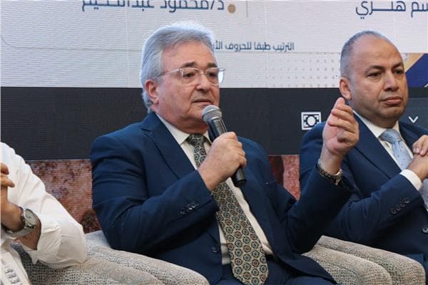 صدقي: السياحة العلاجية فرصة مصر التنافسية