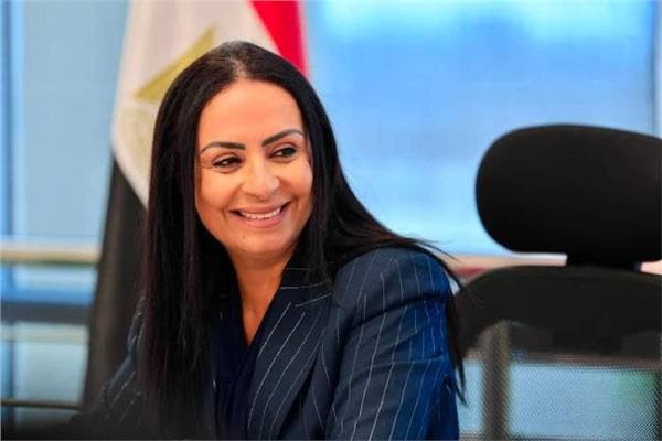 Minister awards scholarships to top disabled students