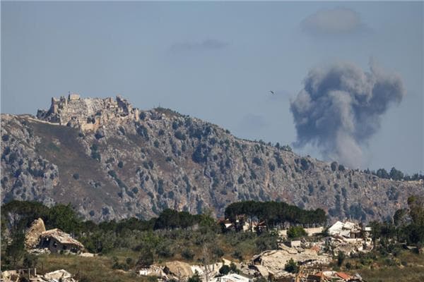 Israeli forces conduct explosions near Shuqayif Castle