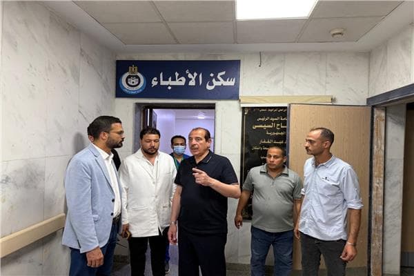 نائب الوزير يراجع منشآت مطروح الصحية