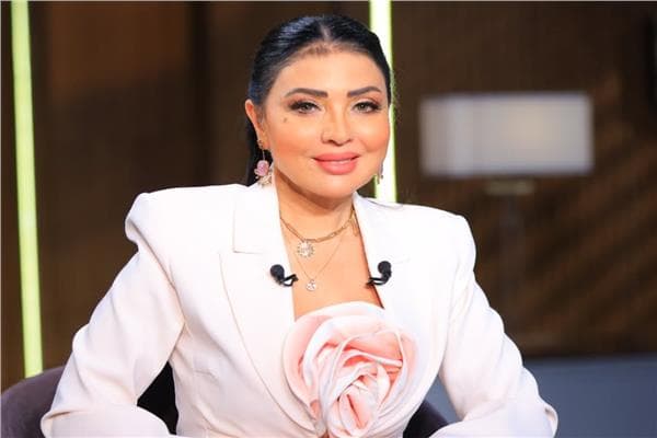 سهير جودة تعزي تامر حسني في وفاة والده