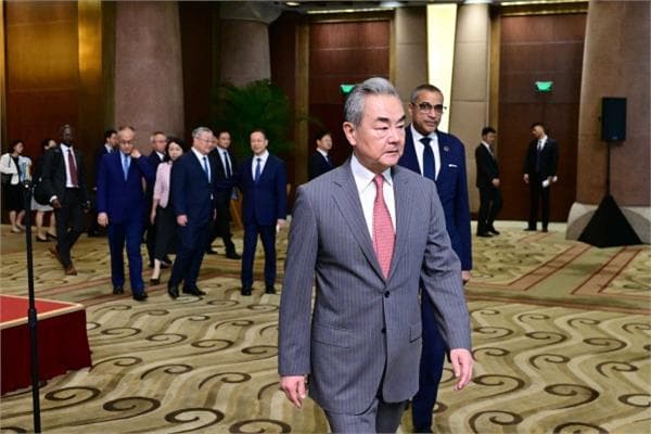 Wang Yi Celebrates GDI Milestone
